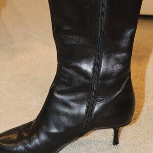 JIMMY CHOO SIZE 38 LEATHER MID CALF BOOT